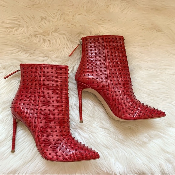 New! STEVE MADDEN Via-S Spike Ankle Zipper Booties - Picture 4 of 14